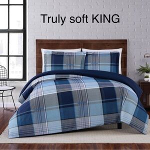 TRULY SOFT everyday King Blue Plaid 3 piece Duvet Set DCS 3227KC-1800